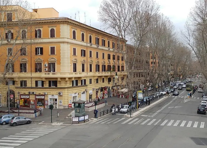 Gasthof Correa Vatican Hospitality 3*